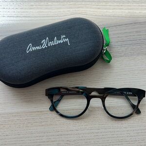 Anne et Valentin glasses